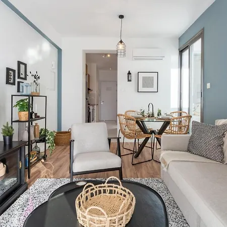 Апартаменти Moon Light 1-bedroom In *
